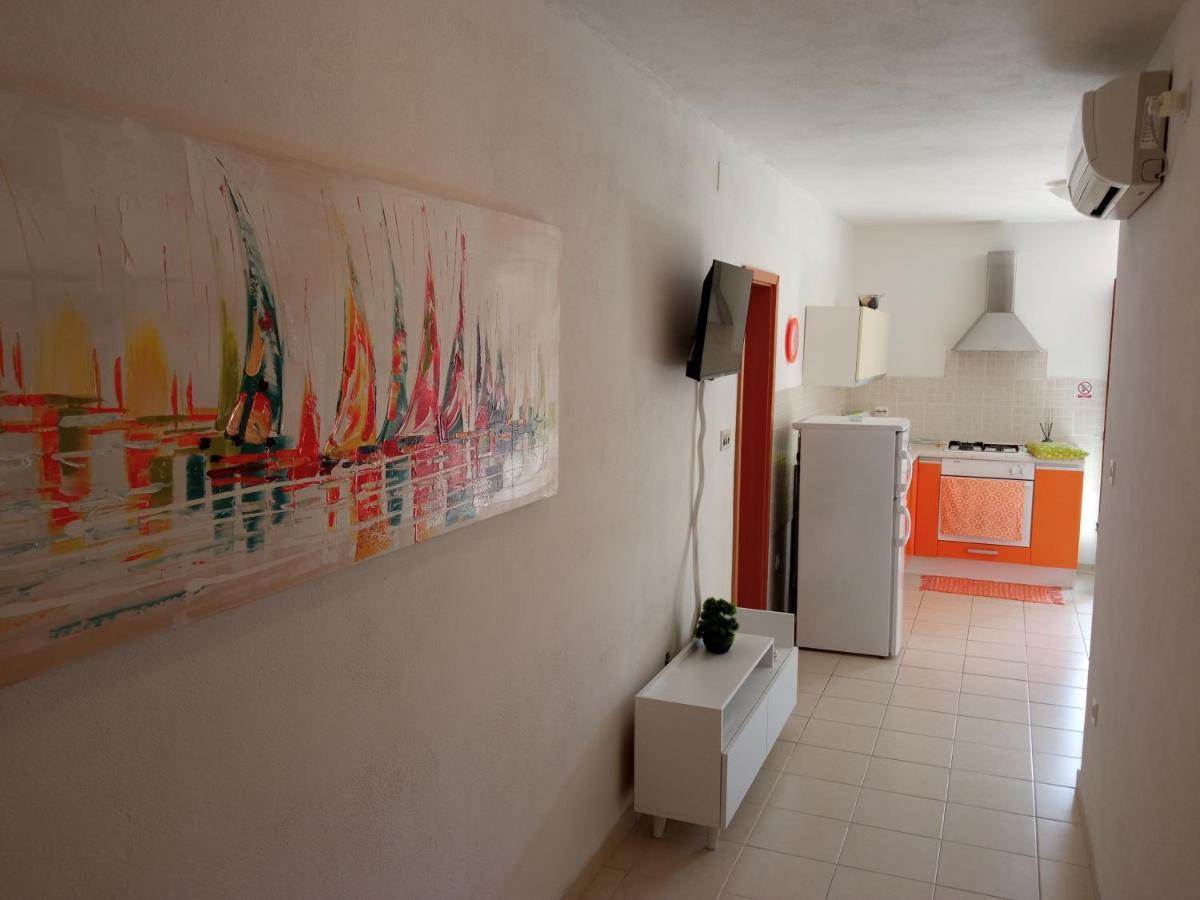 Apartment Viola Supetar Buitenkant foto