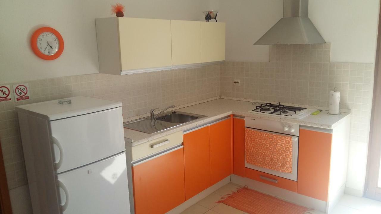 Apartment Viola Supetar Buitenkant foto